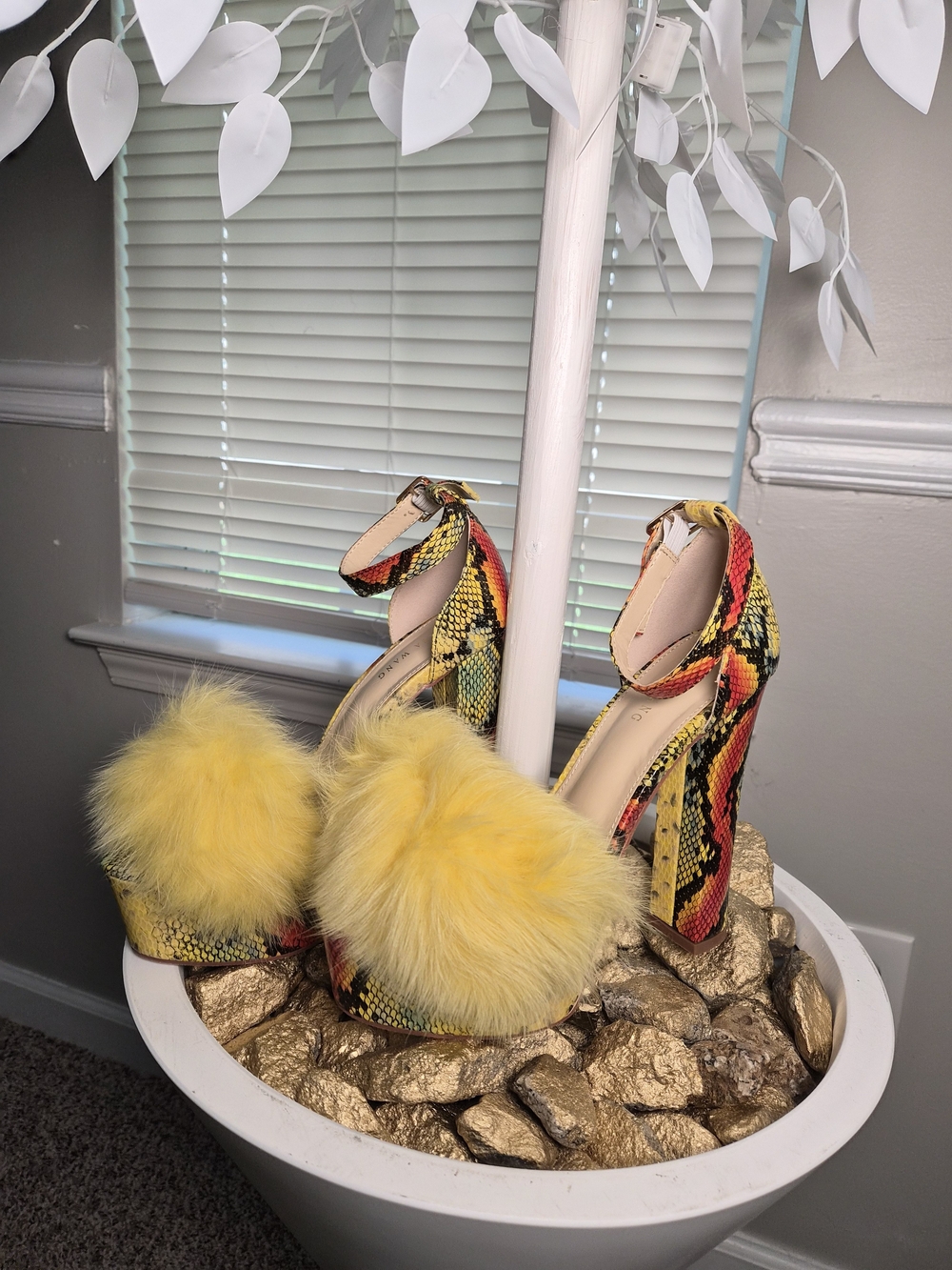 Yellow Snake-Print Platform Heels with Yellow Fur Pom - Picture 1 of 6